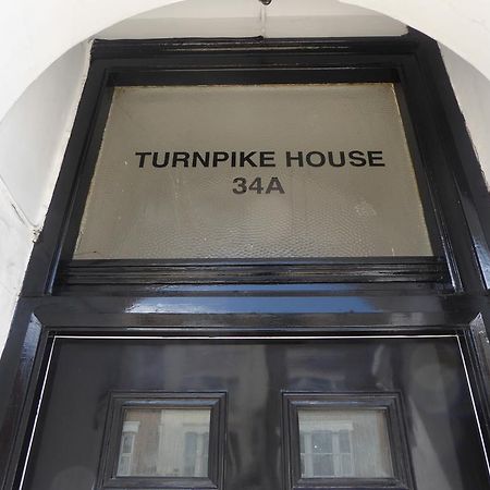 Turnpike House Apartment Лондон Екстериор снимка